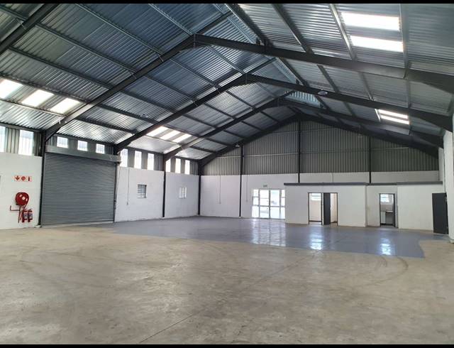 850M² FACTORY TO LET IN BLACKHEATH INDUSTRIAL